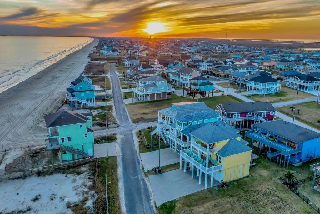 Beachfront*Spectacular View*4 Bd*Sleeps 14 Villa Bolivar Peninsula Buitenkant foto